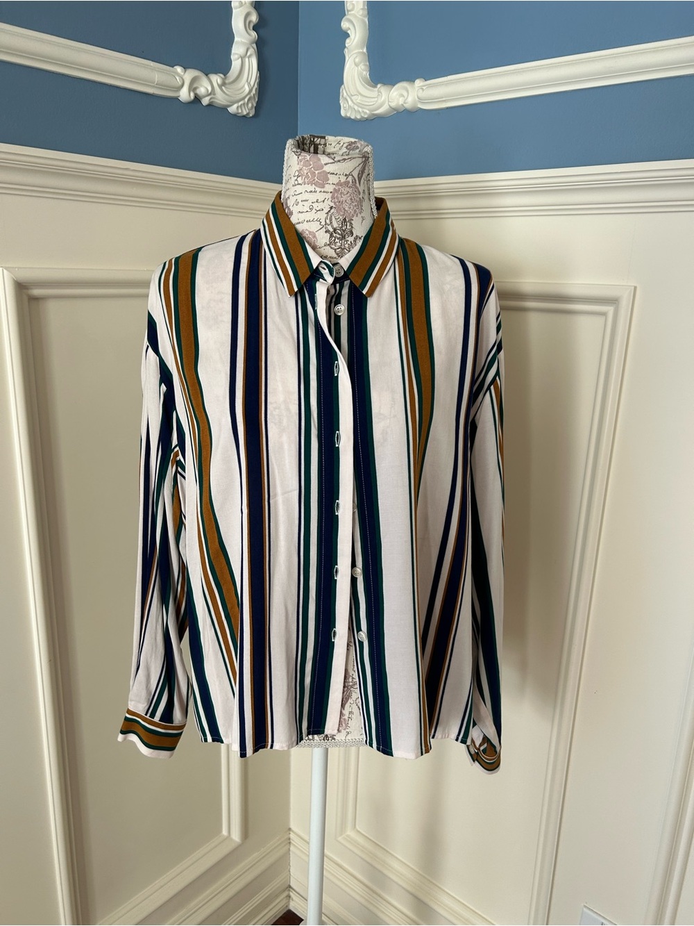 Oversized Flowy blouse